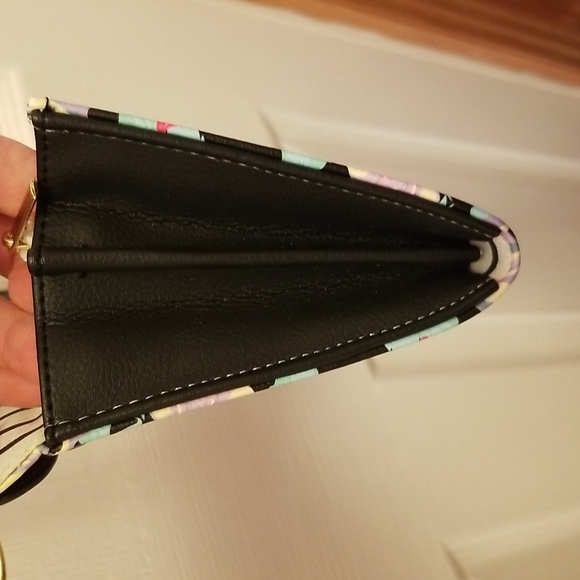 Betsey Johnson Purse with Dog Face Removable strap Excellent Condition. NWOT - Picture 11 of 12